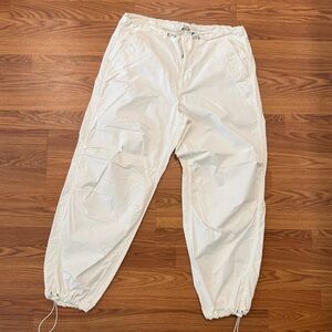 American Eagle White Parachute Pant XL